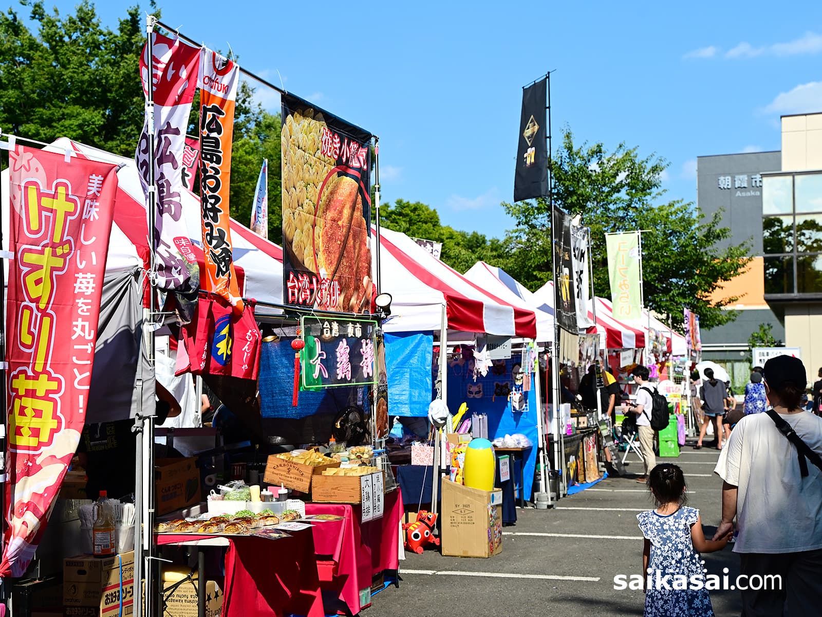 朝霞会場　出店の様子